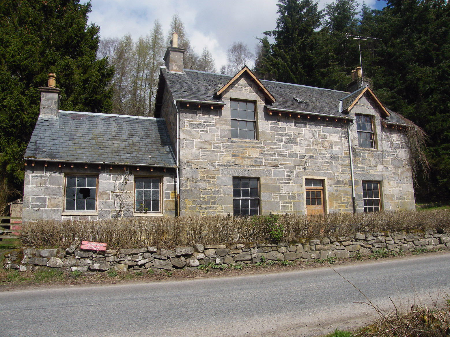 Pitlochry, 3 bedroom for sale eBay
