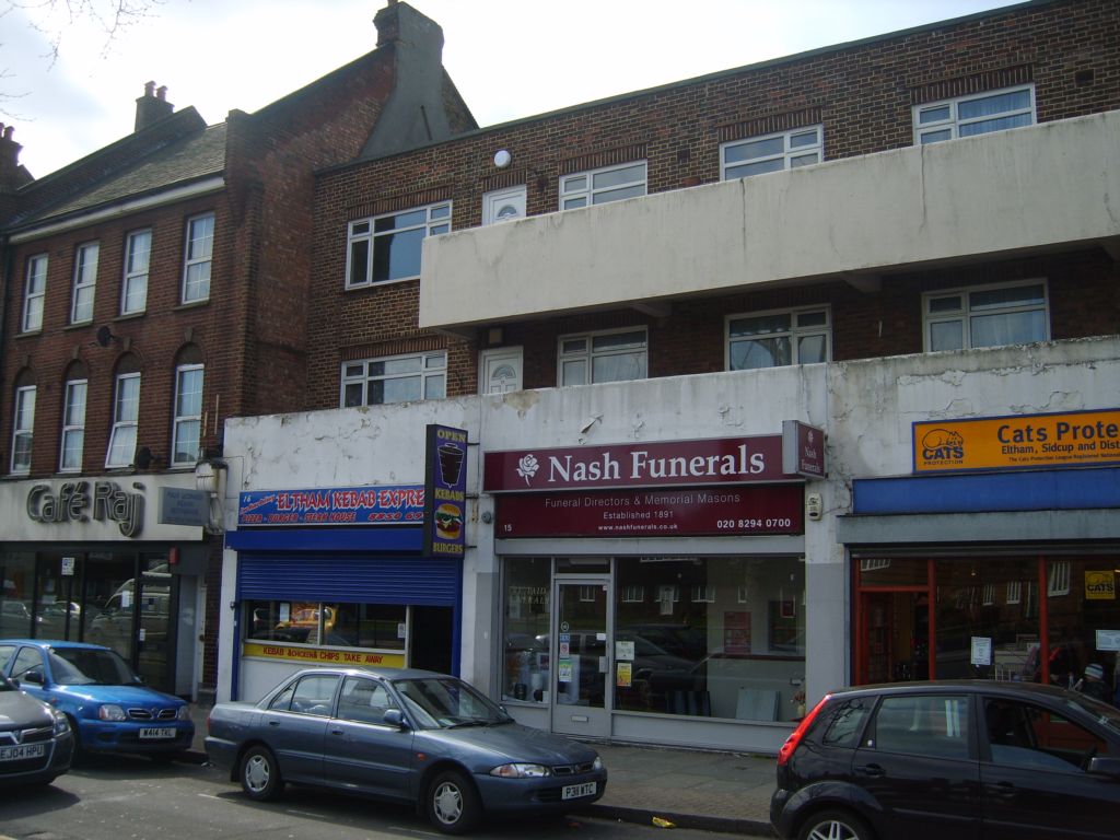 Tudor Court, Well Hall Road, Eltham SE9, 3 bedroom f...